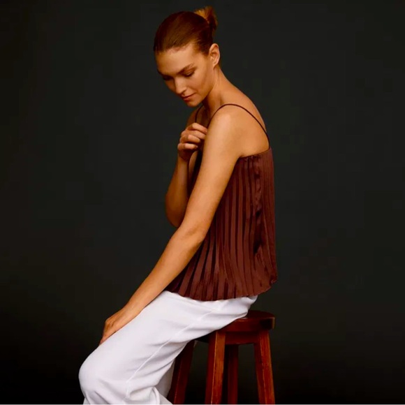 NWOT: 🤎MANGO Pleated Satin Top XS Brown - Picture 7 of 8